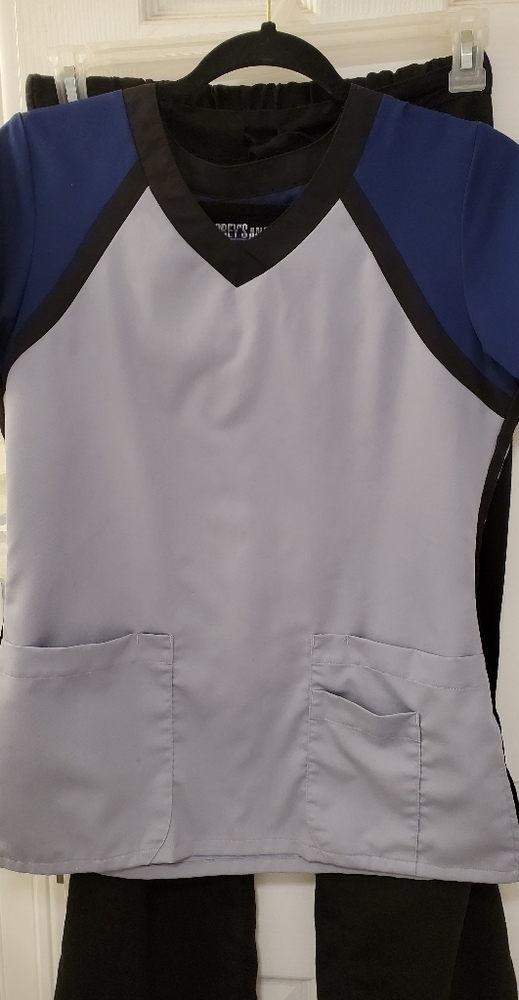 Greys Anatomy Scrubs size small